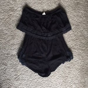 Sleeveless Lacy Romper